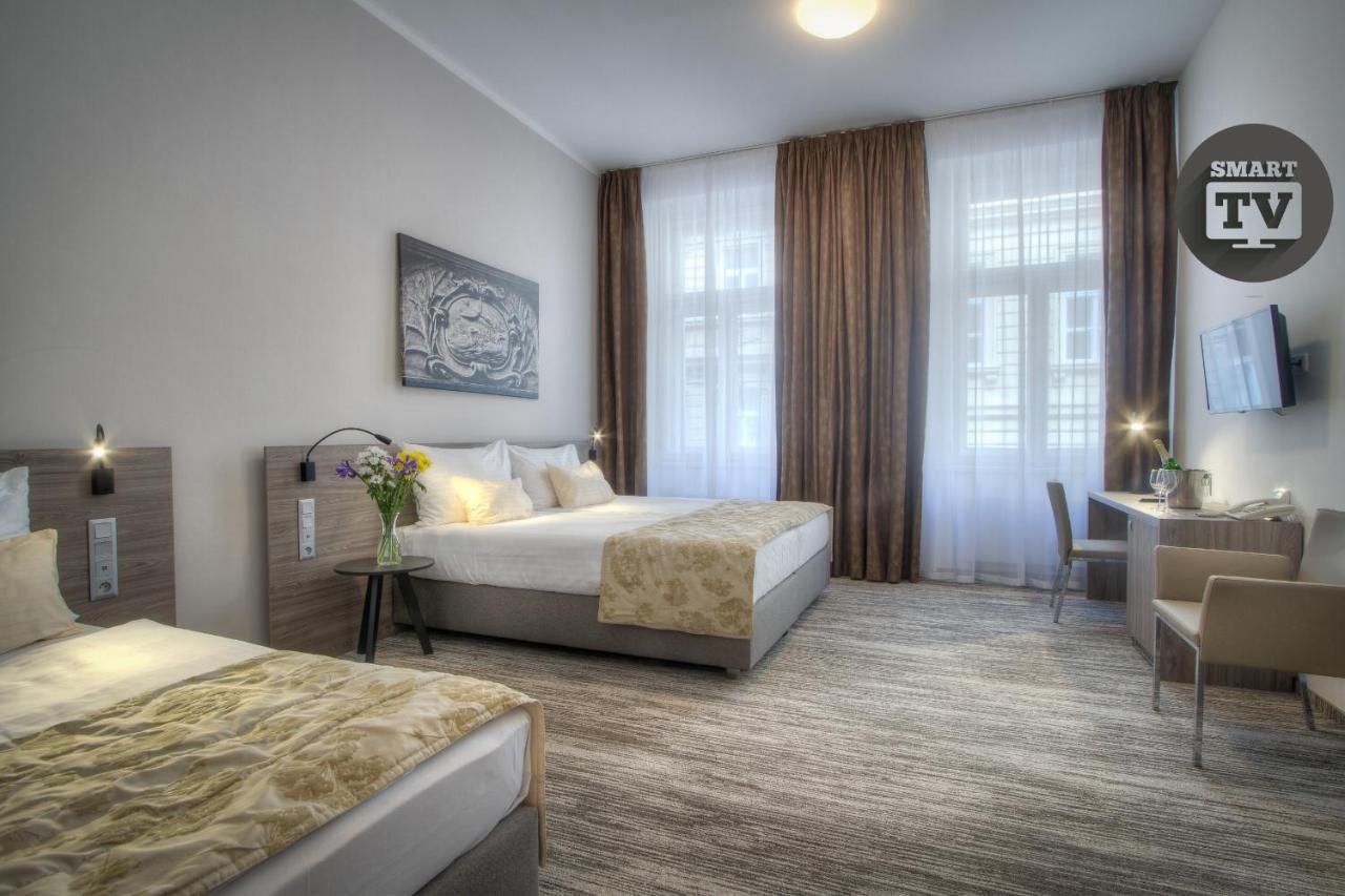 Páv Hotel Praag